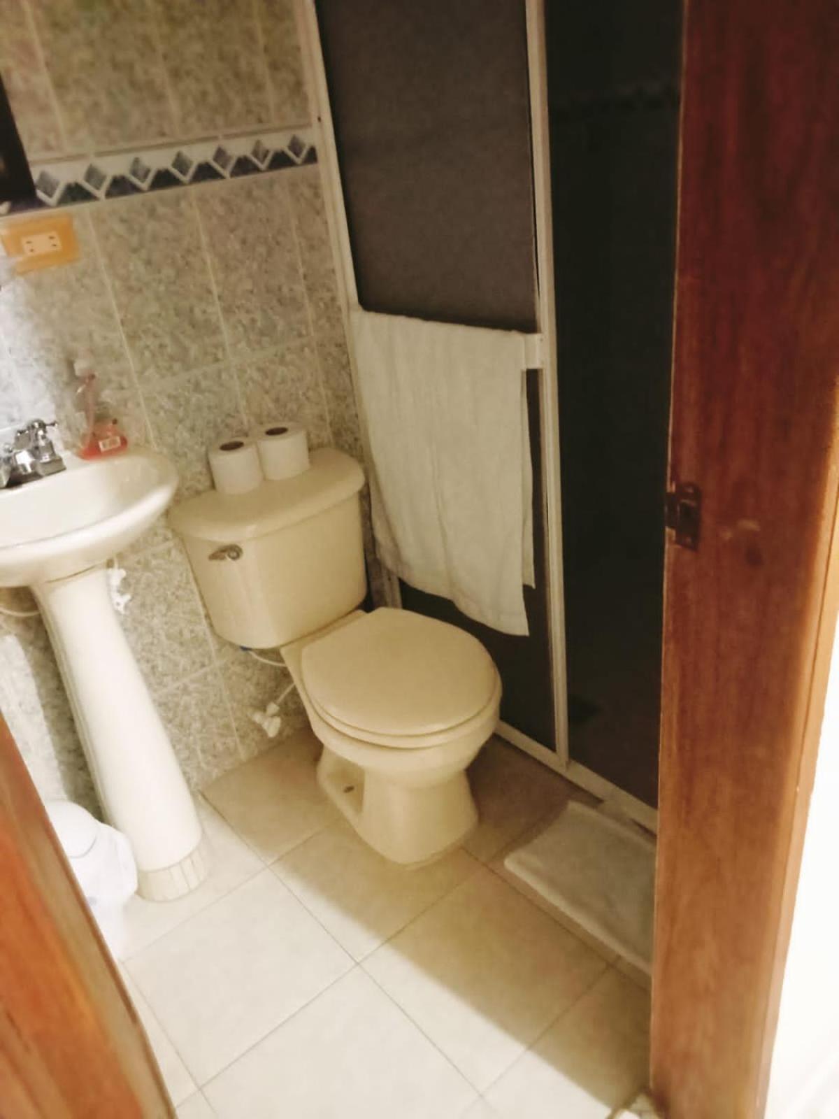 Hotel Barajas Jardín Kültér fotó